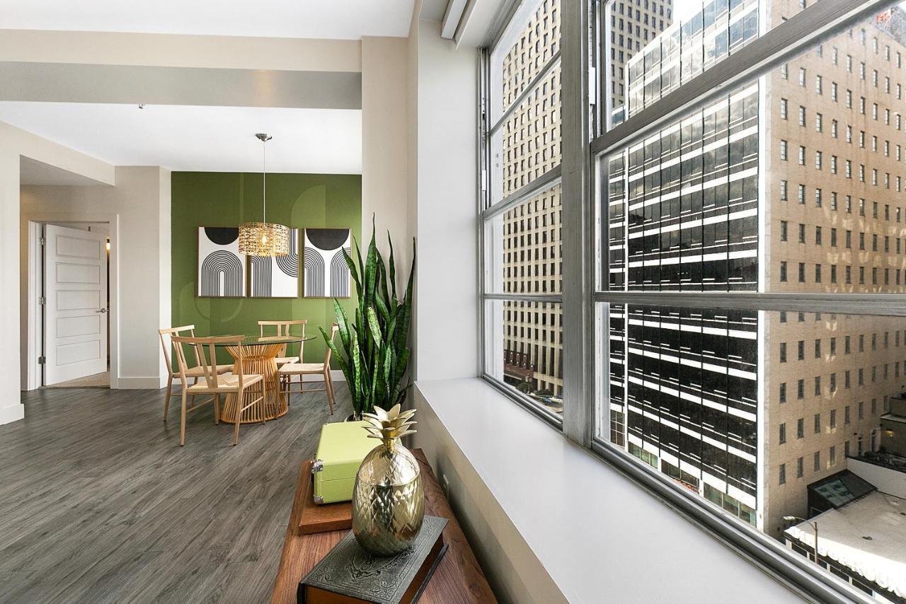 Luxury 2-Bedroom Condo Steps Away From The French Quarter New Orleans Ngoại thất bức ảnh