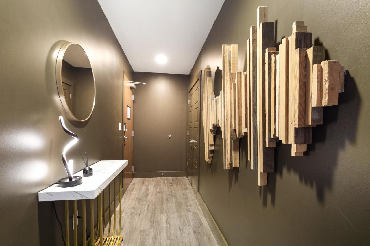 Luxury 2-Bedroom Condo Steps Away From The French Quarter New Orleans Ngoại thất bức ảnh