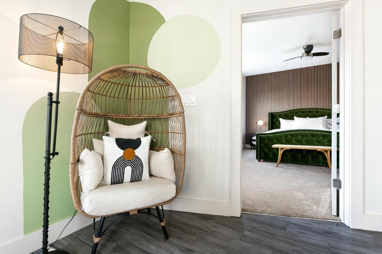 Luxury 2-Bedroom Condo Steps Away From The French Quarter New Orleans Ngoại thất bức ảnh