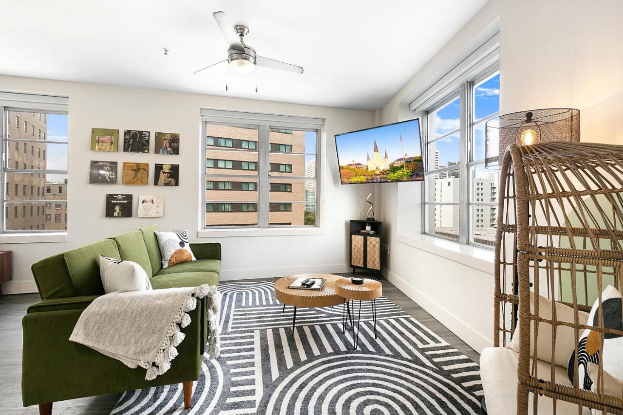 Luxury 2-Bedroom Condo Steps Away From The French Quarter New Orleans Ngoại thất bức ảnh