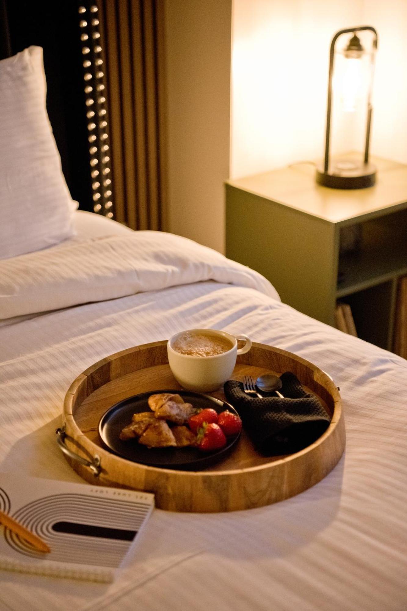 Luxury 2-Bedroom Condo Steps Away From The French Quarter New Orleans Ngoại thất bức ảnh