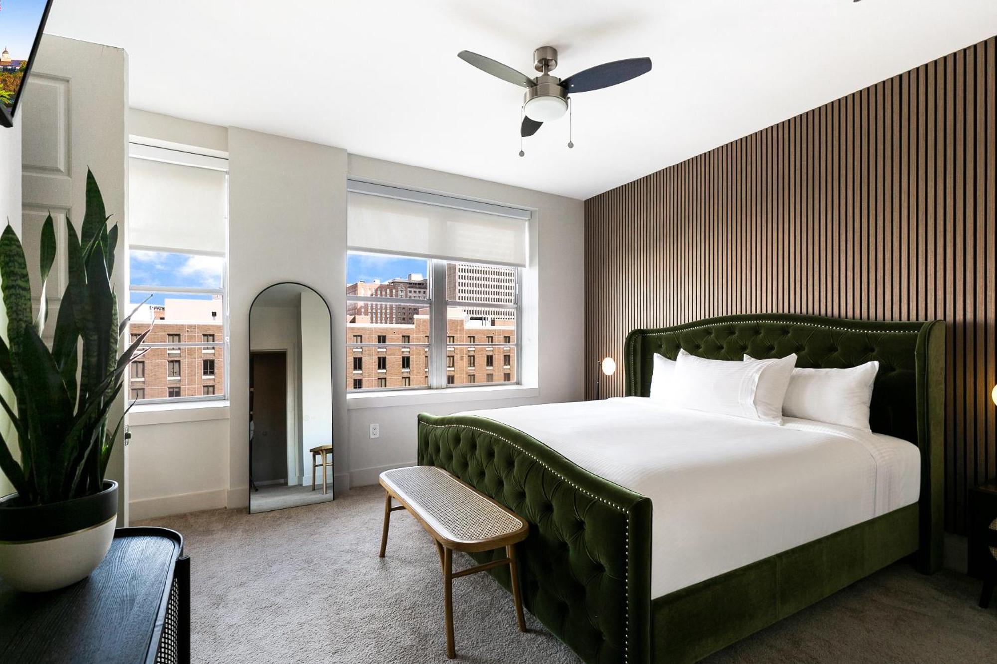 Luxury 2-Bedroom Condo Steps Away From The French Quarter New Orleans Ngoại thất bức ảnh
