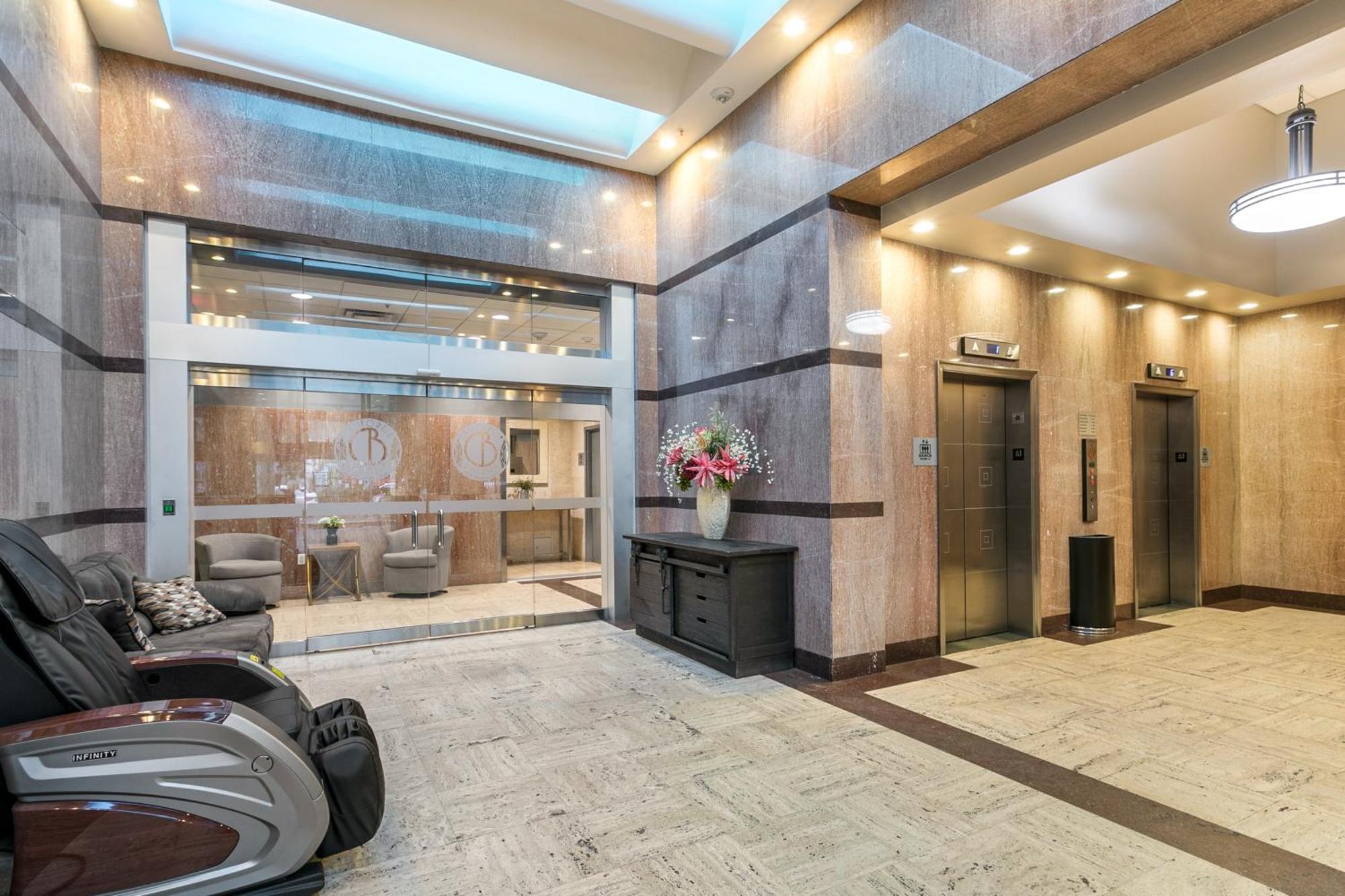 Luxury 2-Bedroom Condo Steps Away From The French Quarter New Orleans Ngoại thất bức ảnh